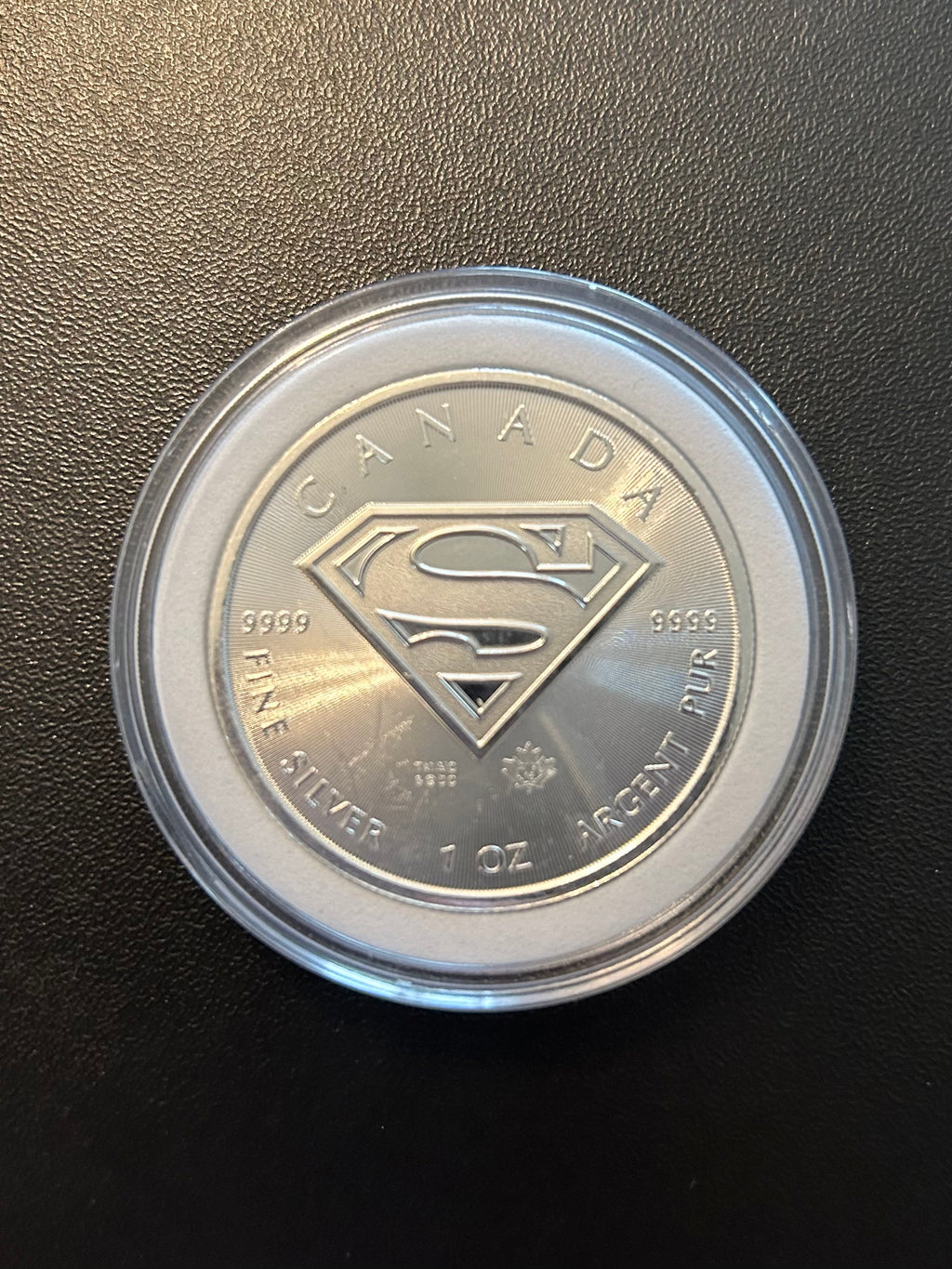 2016 Canada 1 oz Silver Superman™ Shield Coin – .9999 Fine Silver (Royal Canadian Mint)