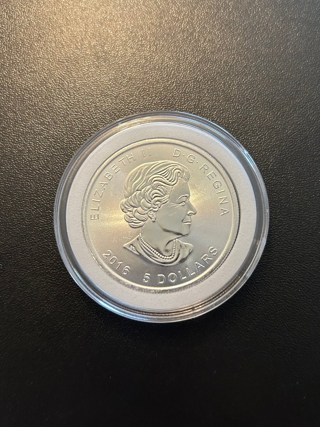 2016 Canada 1 oz Silver Superman™ Shield Coin – .9999 Fine Silver (Royal Canadian Mint)