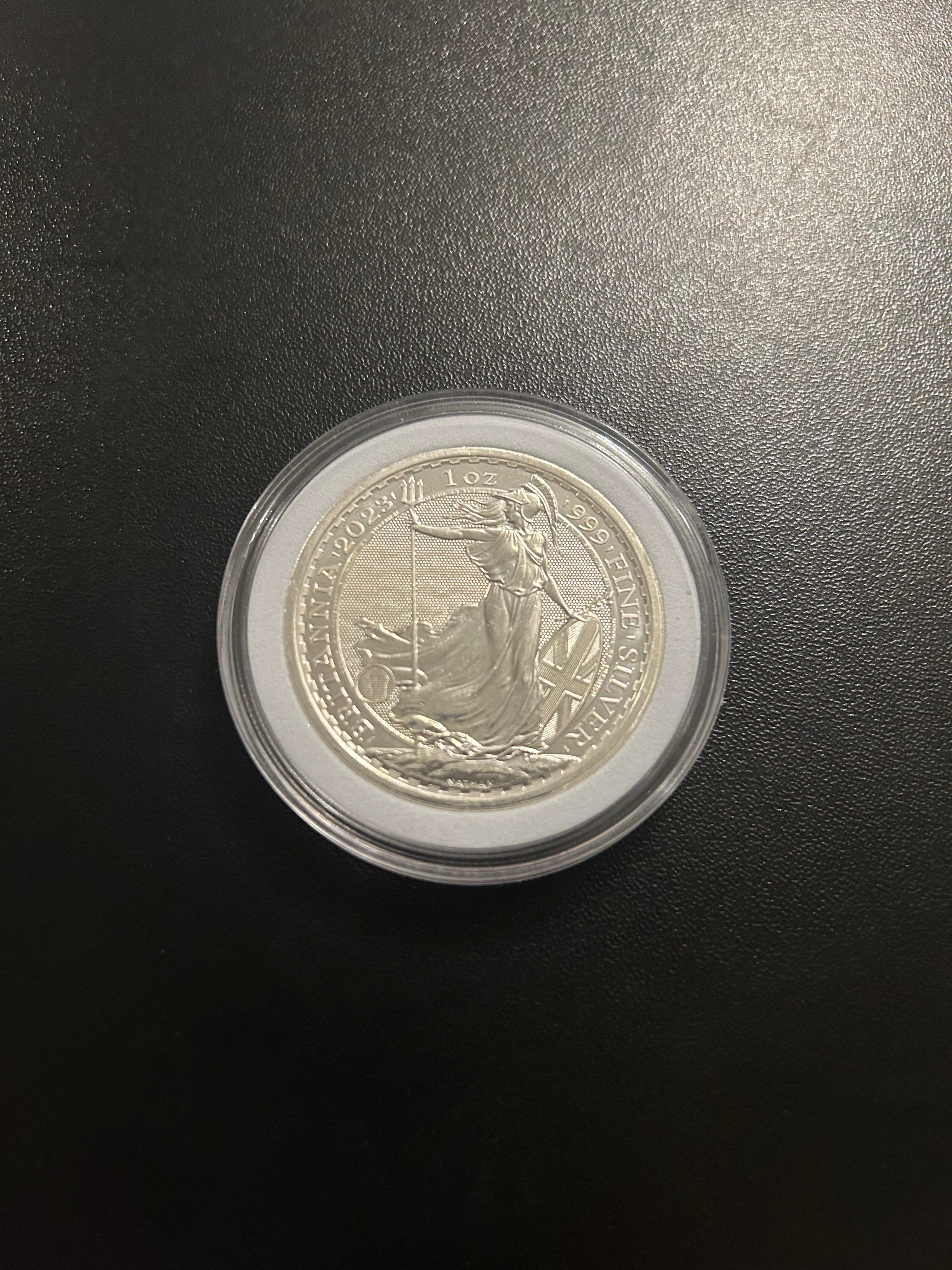 2023 Great Britain 1 oz Silver Britannia Coin – Queen Elizabeth II – .999 Fine Silver (Rare)